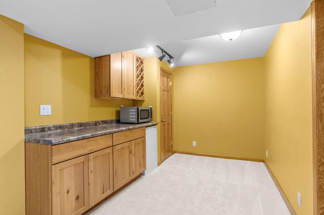 2401 Gettysburg Avenue S, Saint Louis Park, MN 55426