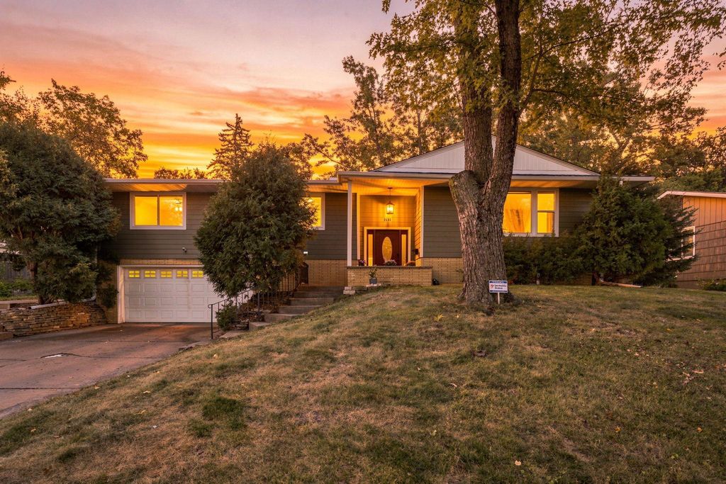2401 Gettysburg Avenue S, Saint Louis Park, MN 55426 — exterior