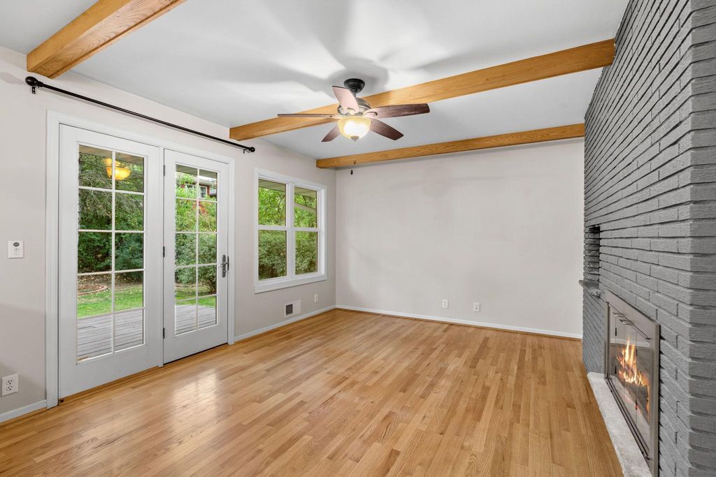2401 Gettysburg Avenue S, Saint Louis Park, MN 55426 — photo 5