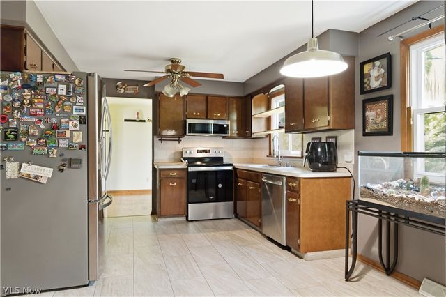 3150 Heatherbrae Drive, Poland, OH 44514
