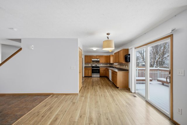 60 Gala Avenue, Pataskala, OH 43062