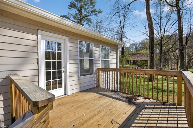 1436 Sage Brook Court, Lawrenceville, GA 30043