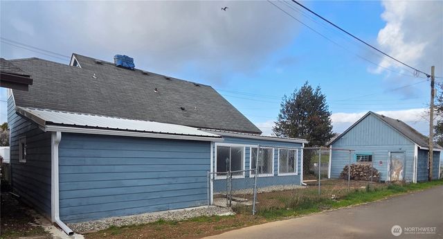 1029 Cleveland, Aberdeen, WA 98520