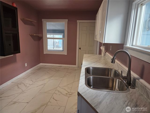 1029 Cleveland, Aberdeen, WA 98520