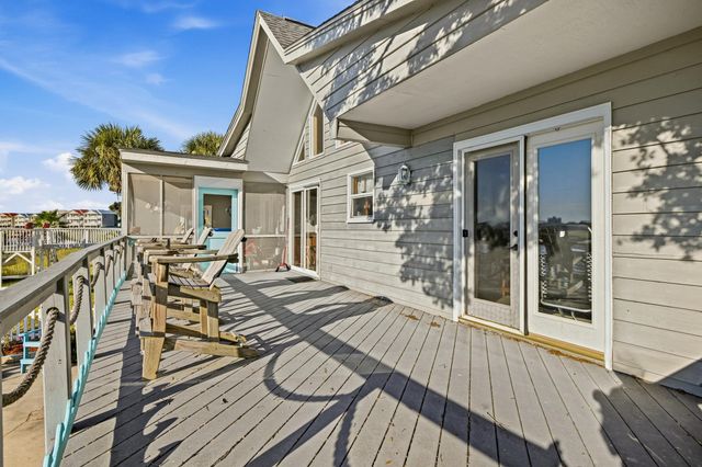 2413 Marsh Ct., North Myrtle Beach, SC 29582