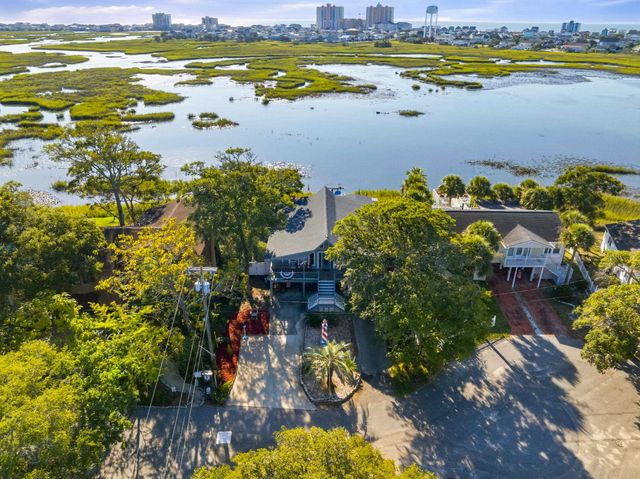 2413 Marsh Ct., North Myrtle Beach, SC 29582
