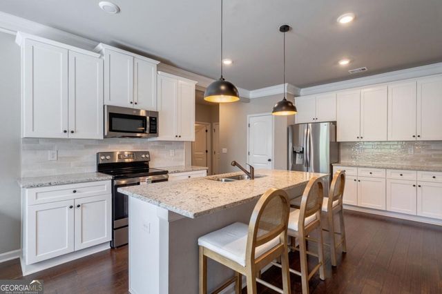 157 Towns Walk Drive, Athens, GA 30606