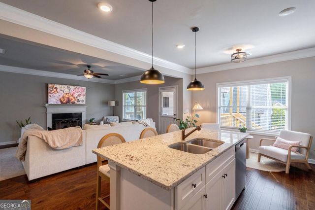 157 Towns Walk Drive, Athens, GA 30606