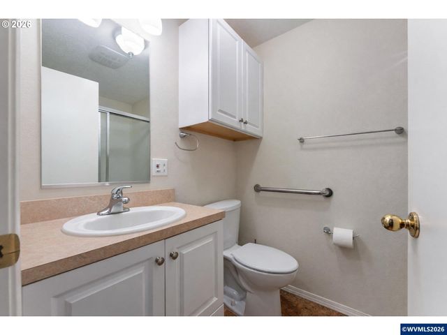 1760 Vanderbeck Ln, Woodburn, OR 97071