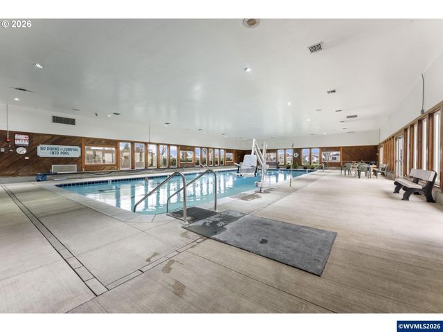 1760 Vanderbeck Ln, Woodburn, OR 97071