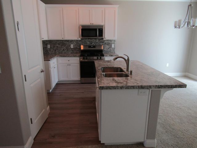 514 Bellflower Cir, Ione, CA 95640