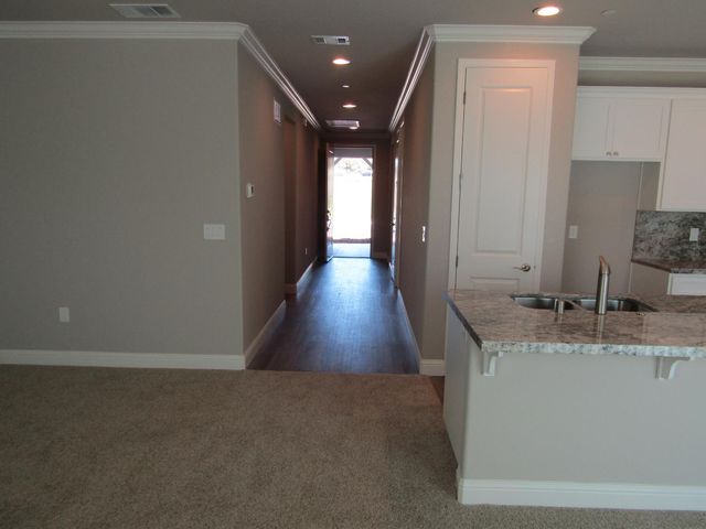 514 Bellflower Cir, Ione, CA 95640