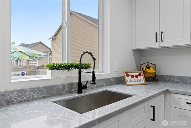 11802 SE 250th Court, Kent, WA 98030