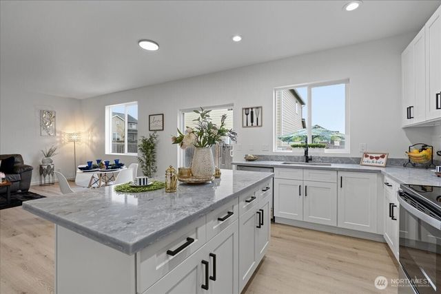 11802 SE 250th Court, Kent, WA 98030