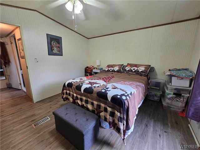 3880 Lockport Olcott, Lockport Town, NY 14094