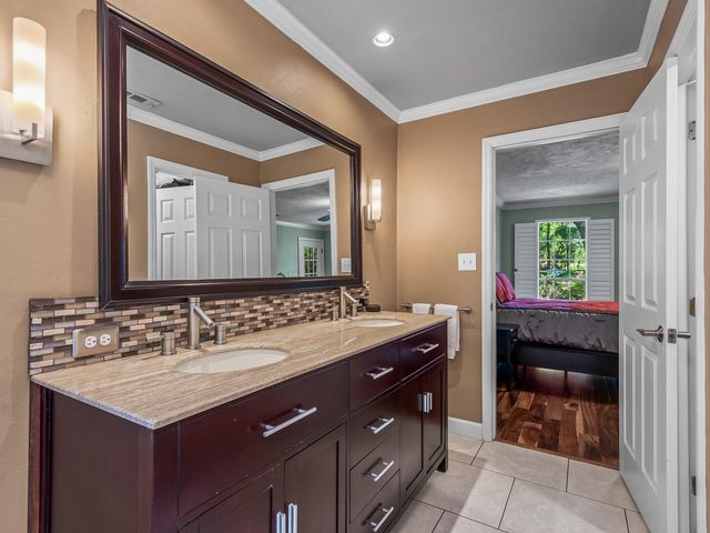 2912 Quail Rise Court, Tallahassee, FL 32309