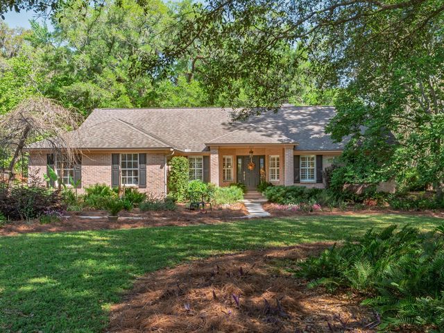 2912 Quail Rise Court, Tallahassee, FL 32309