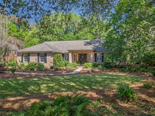 2912 Quail Rise Court, Tallahassee, FL 32309