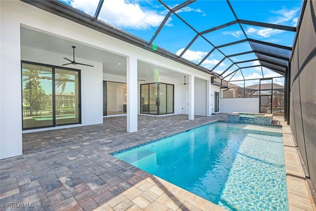 2811 SW 34th TER, Cape Coral, FL 33914