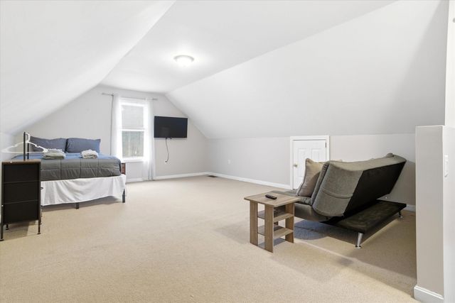 19 Ventura Drive, Raymond, NH 03077