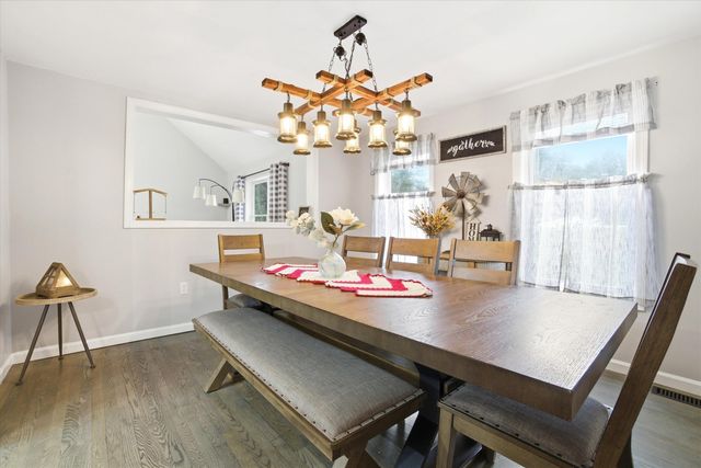 19 Ventura Drive, Raymond, NH 03077