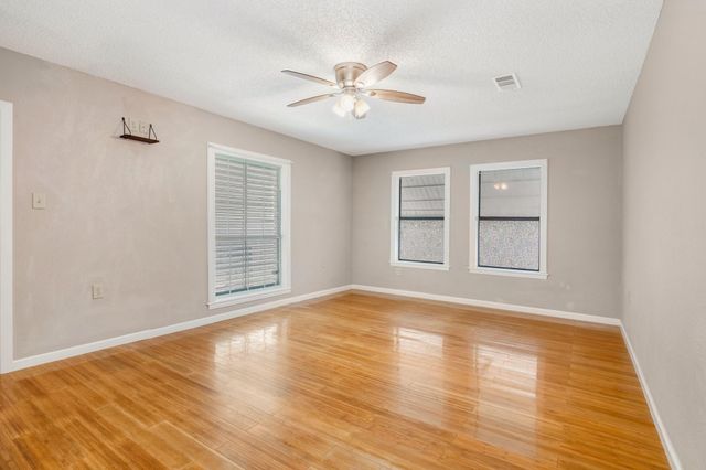1413 53rd Street, Galveston, TX 77551