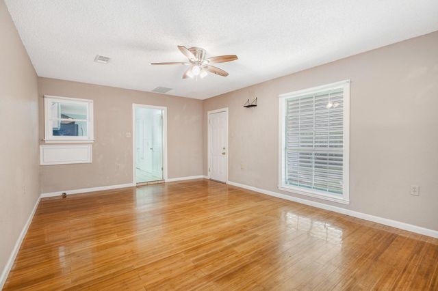 1413 53rd Street, Galveston, TX 77551