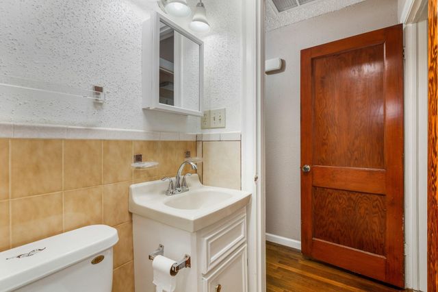 1413 53rd Street, Galveston, TX 77551