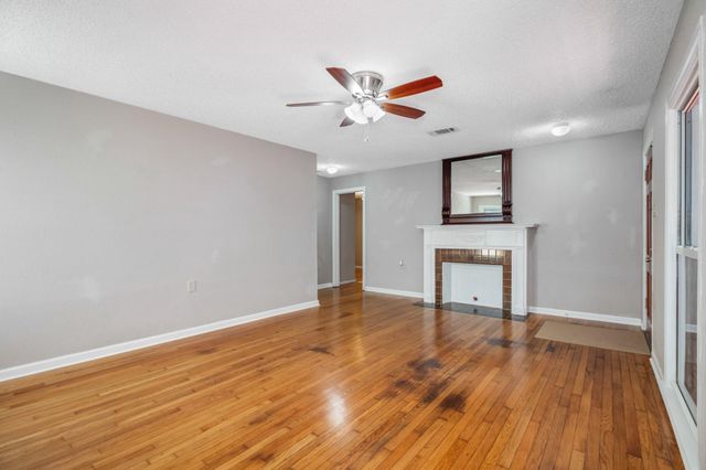1413 53rd Street, Galveston, TX 77551
