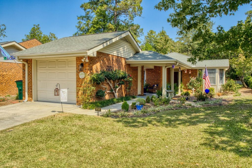 504 Larchmont Place, Aiken, SC 29801