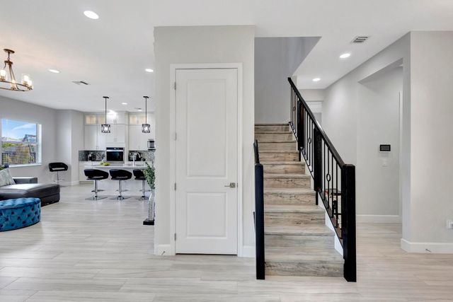 4620 Ambersweet Way, The Acreage, FL 33470