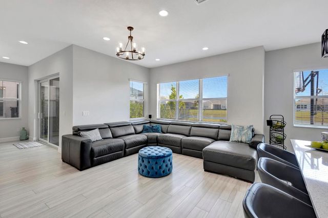 4620 Ambersweet Way, The Acreage, FL 33470