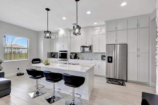 4620 Ambersweet Way, The Acreage, FL 33470