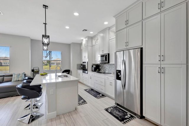 4620 Ambersweet Way, The Acreage, FL 33470