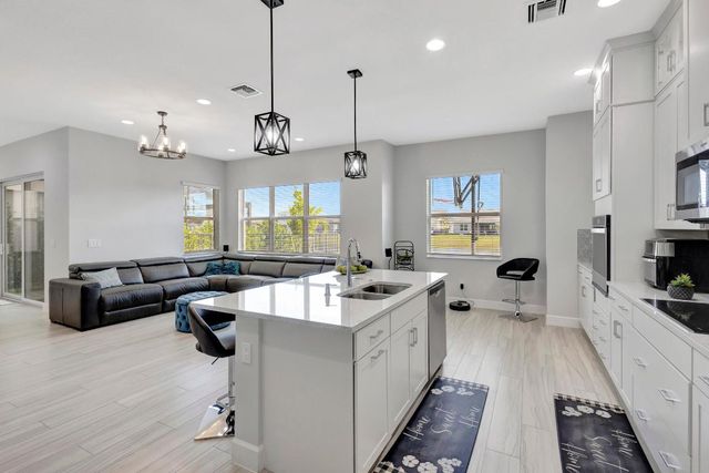 4620 Ambersweet Way, The Acreage, FL 33470