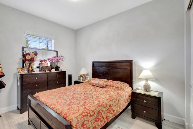 4620 Ambersweet Way, The Acreage, FL 33470