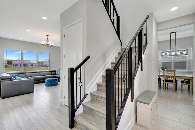 4620 Ambersweet Way, The Acreage, FL 33470