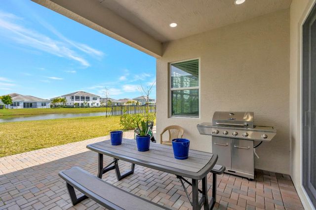 4620 Ambersweet Way, The Acreage, FL 33470