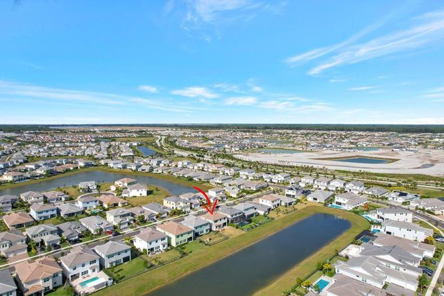 4620 Ambersweet Way, The Acreage, FL 33470