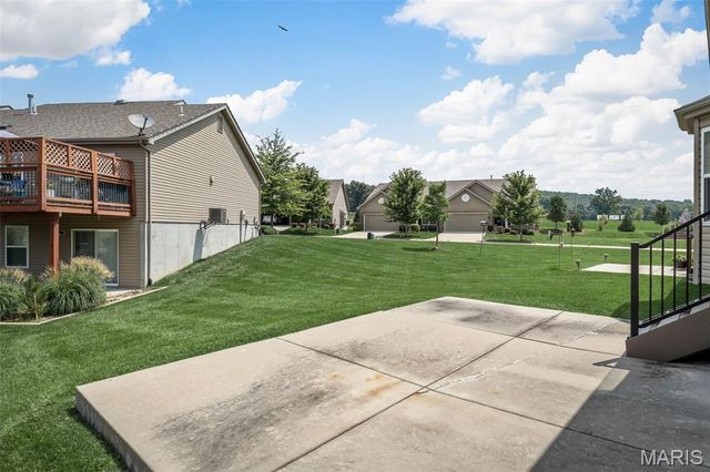 5366 Lakepath Way, Eureka, MO 63025