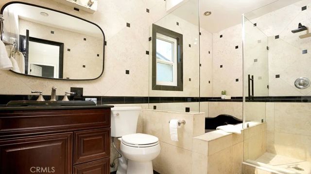 1709 Bolsa, Seal Beach, CA 90740
