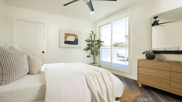 1709 Bolsa, Seal Beach, CA 90740