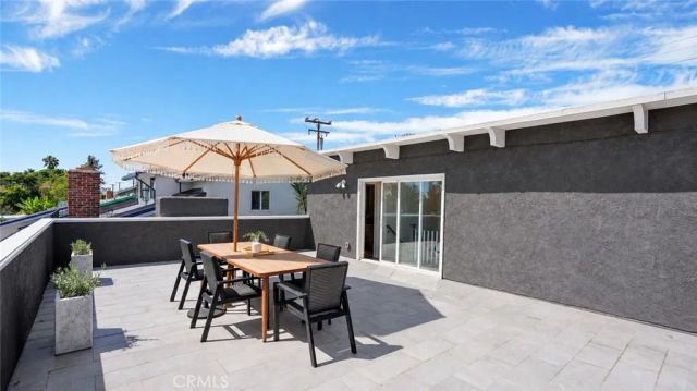 1709 Bolsa, Seal Beach, CA 90740