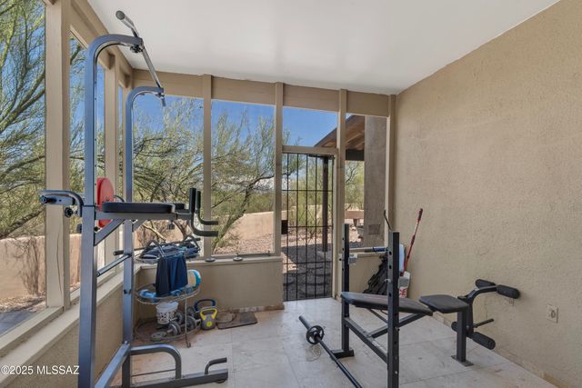 7370 S Cactus Thorn Lane, Tucson, AZ 85747