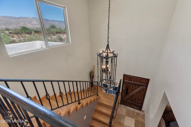 7370 S Cactus Thorn Lane, Tucson, AZ 85747