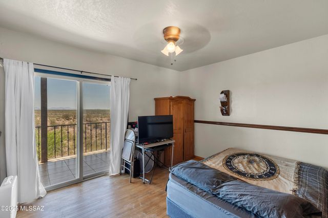 7370 S Cactus Thorn Lane, Tucson, AZ 85747