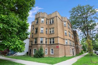 4055 N Spaulding Avenue 1, Chicago, IL 60618
