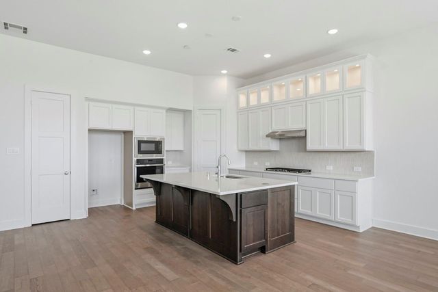 12246 Valencia Boulevard, Mont Belvieu, TX 77523