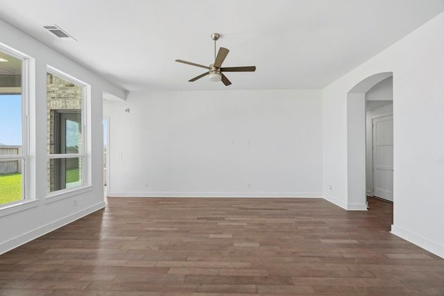 12246 Valencia Boulevard, Mont Belvieu, TX 77523