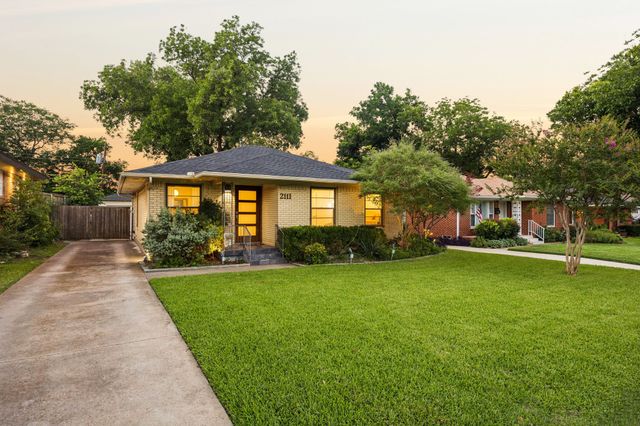 2111 Melbourne Avenue, Dallas, TX 75224